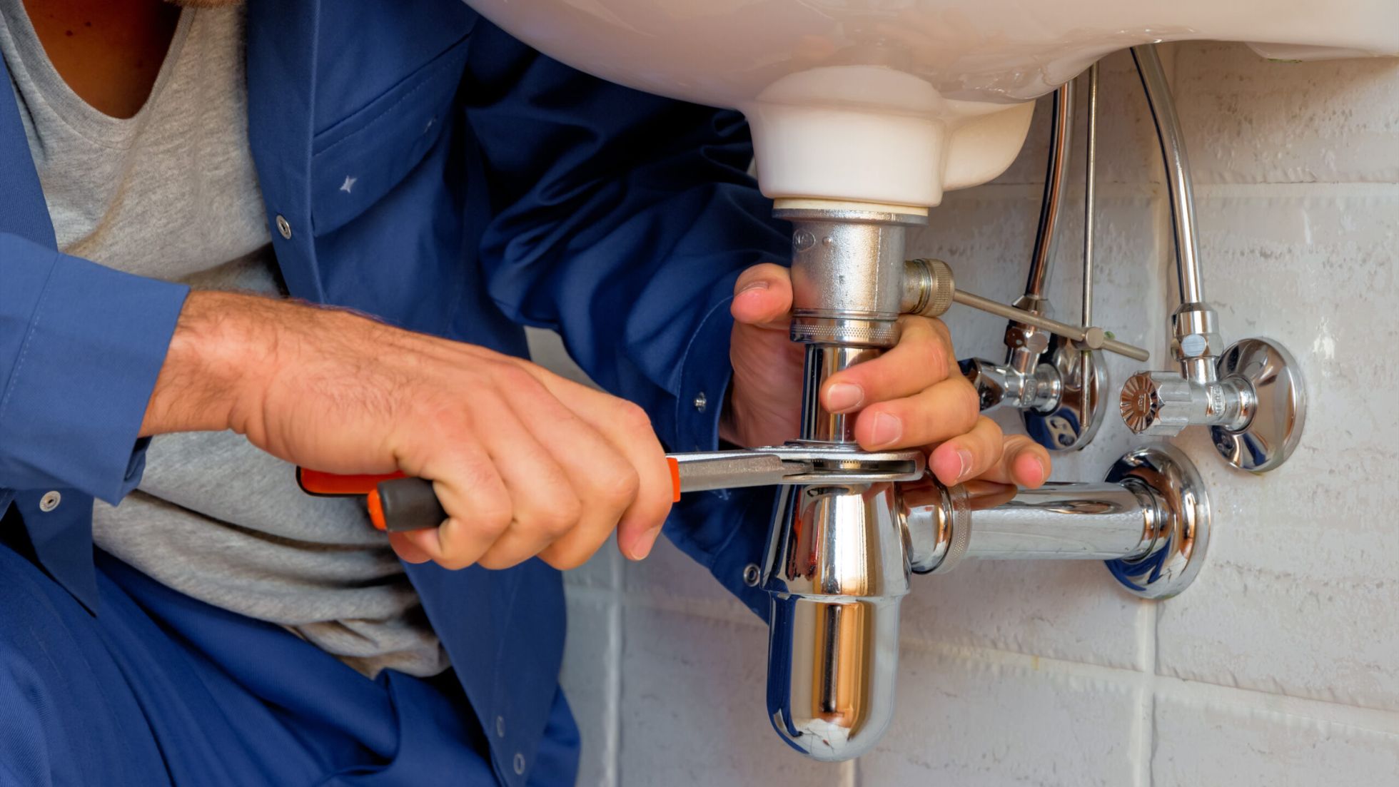 5 diy plumbing fixes every phoenix homeowner should know